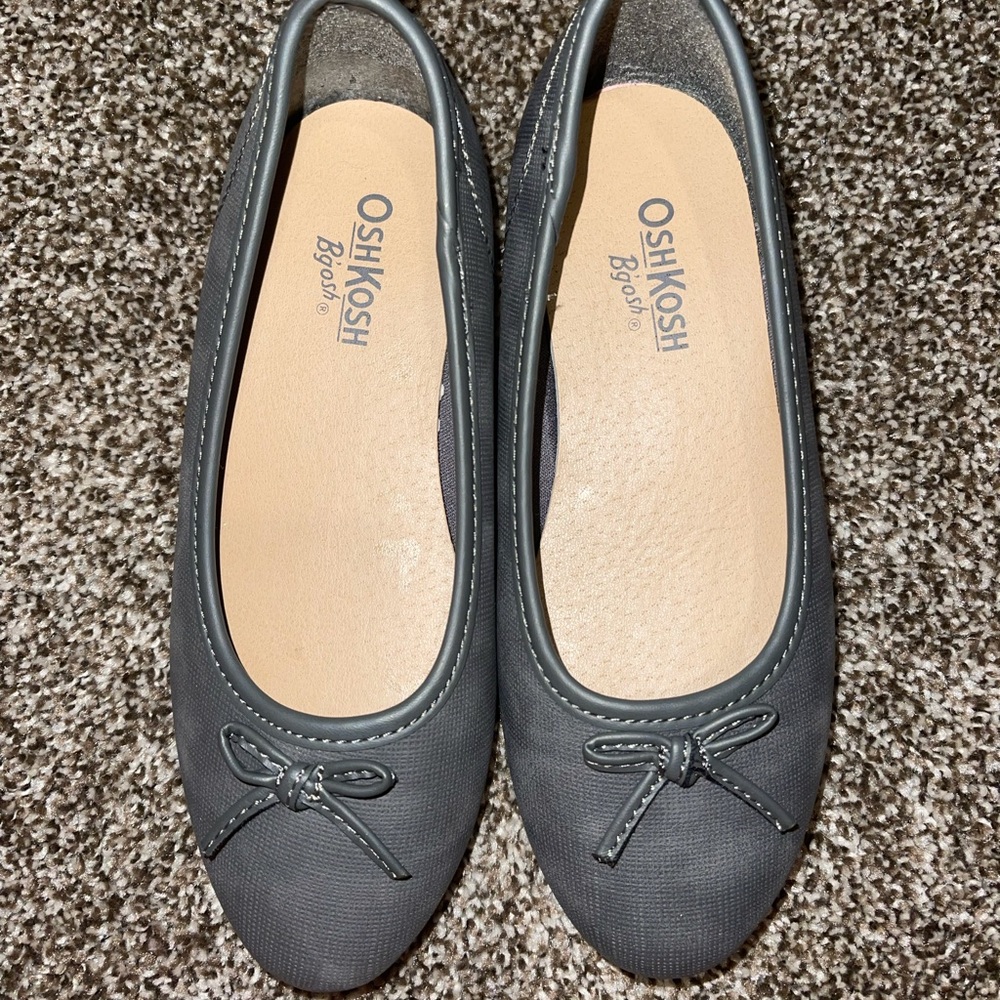 Girls flats